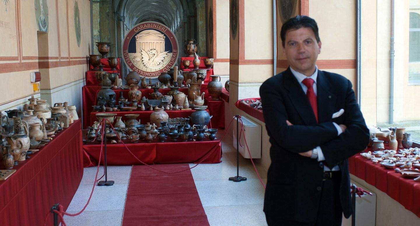 Il detective dell’arte perduta Le sue avventurose indagini al centro della docuserie Sky 