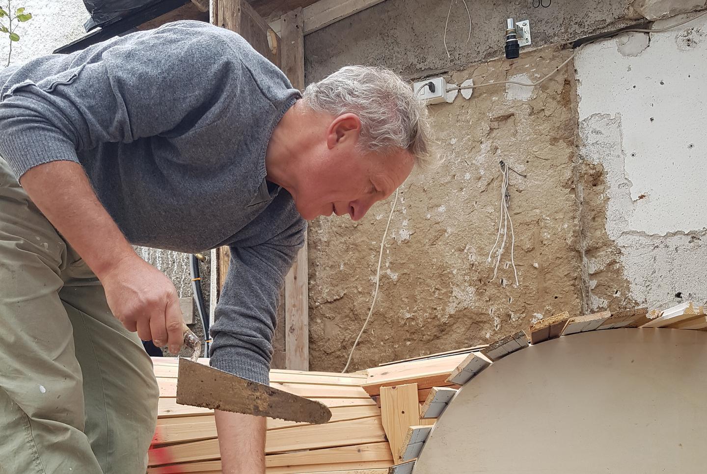 Un originale cantiere nel centro di Cabras 