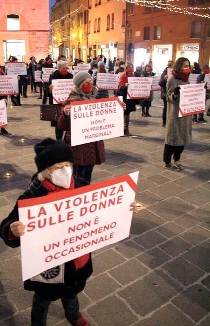 Ferrara. Venne stuprata e poi non creduta. Caso riaperto, il suo ex va a processo 