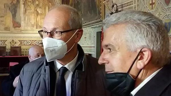 Chiusura sportelli Pieroni: «Si muova la giunta regionale»