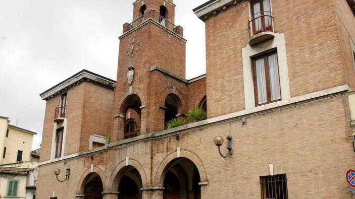 Scatole di Natale con i regali Via la raccolta in cinque punti