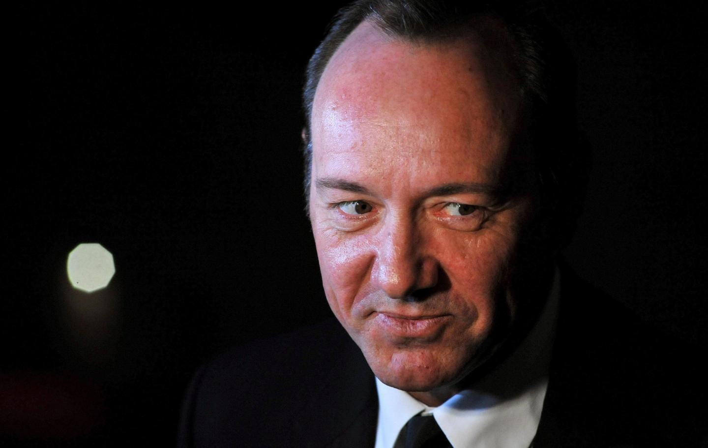 La «condotta indecente» sul set costa a Spacey 30 milioni di dollari