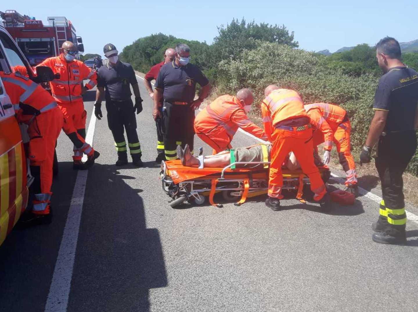 Scontro tra auto all’incrocio un pensionato in ospedale