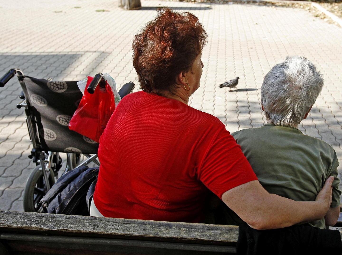 Ozieri, uno sportello per chi è in cerca di badanti 