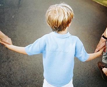 Nuoro, guerra fra i genitori: gli atti in procura 