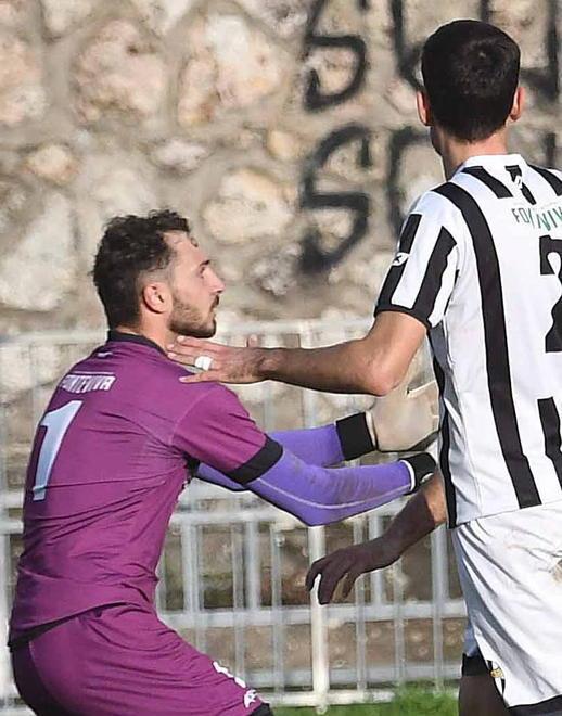 Massese, caos in allenamento I calciatori stoppano la seduta 