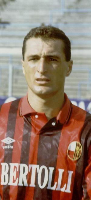 Lucchese, tredici anni fa allo stadio Adriatico i rossoneri fecero un sol boccone del Pescara 