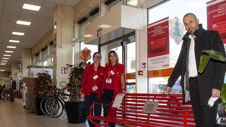 Violenza contro le donne: tutta la Versilia si mobilita