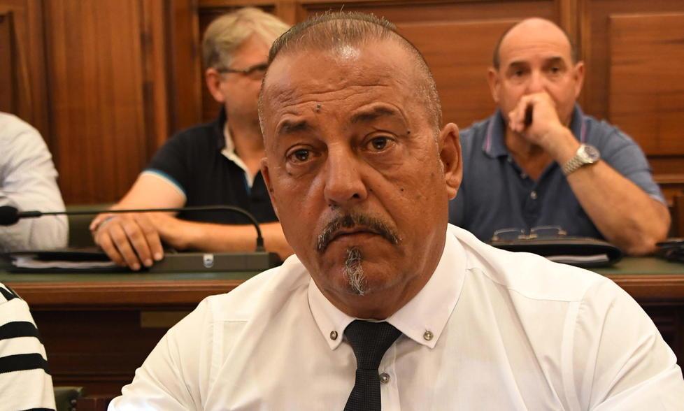 Defezione in consiglio per il Carroccio Lascia Daniele Funel