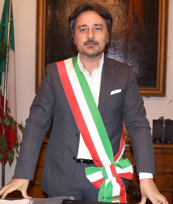 Gli atti vandalici estivi finiscono in consiglio