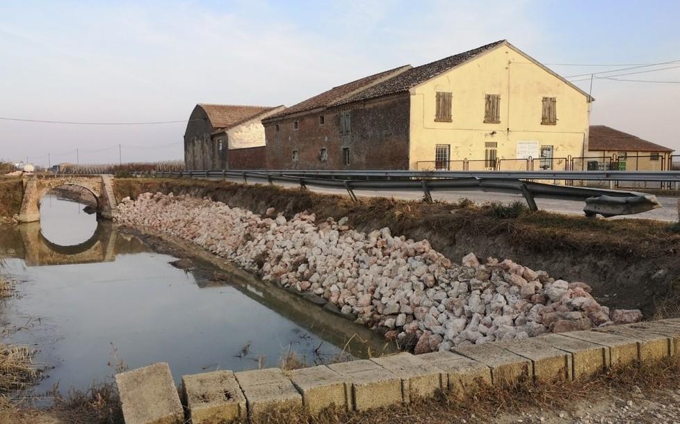 La sponda è stata rifatta
