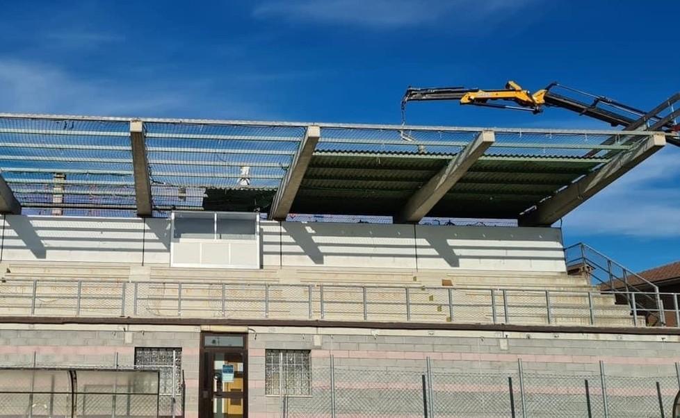 Stadio, i lavori alla tribuna