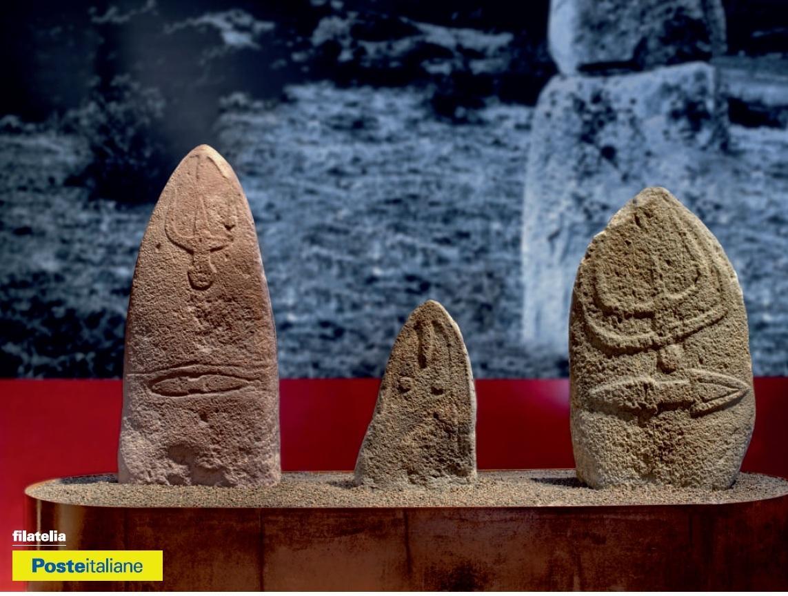 Poste italiane celebra i 25 anni del museo dedicato ai Menhir