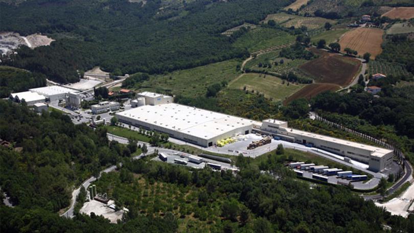 Lo stabilimento della Knauf a Castellina Marittima