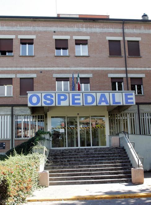 Raccolta firme per l’ospedale Magati: «Tante anche a Viano» 