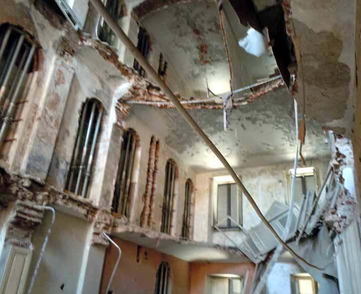 La sferzata del Comune sul Politeama: «Il sequestro non blocca i progetti» 