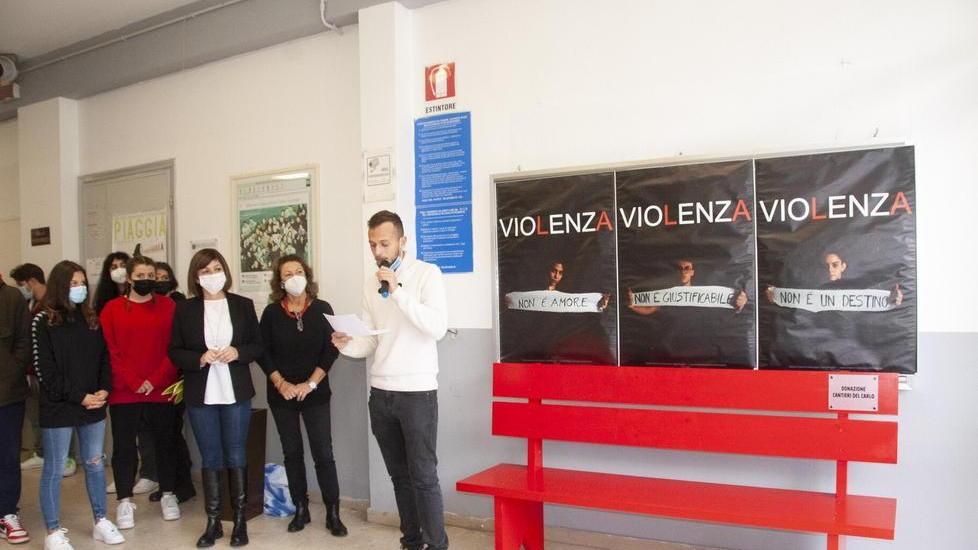 Al Piaggia se ne parla in classe: «E qualcuno ha chiesto aiuto»