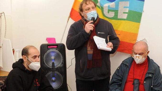 Gkn con il Camping Cig: «Uniti nella lotta»