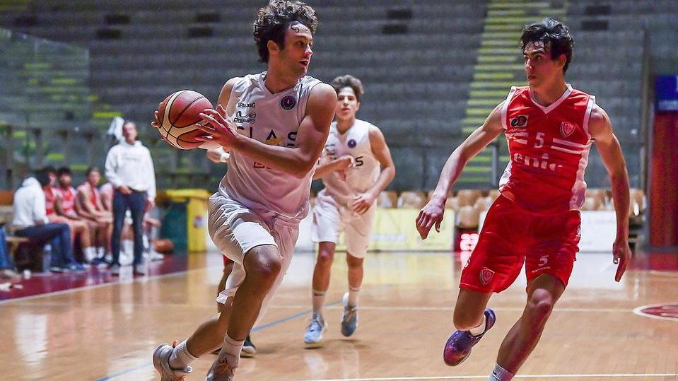 Clas Renault mette le marce alte L’under 19 è sempre uno show