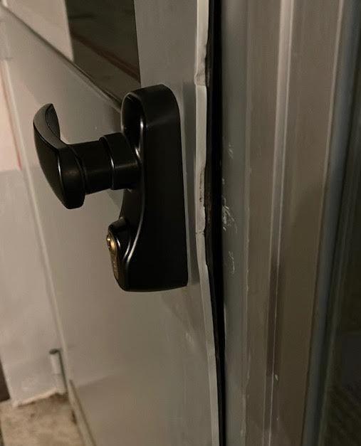 Furto all’Arci di Praticello rubati vini e superalcolici 