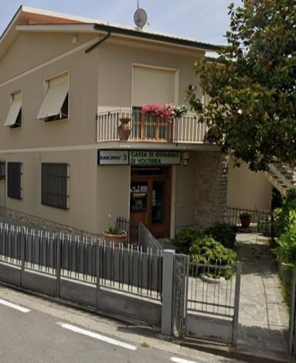 Lo sportello bancomat della Crv a Montefoscoli