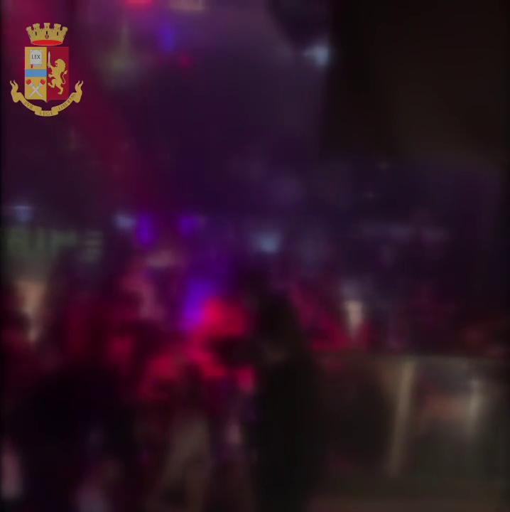 Cagliari, discoteca abusiva sequestrata dalla polizia