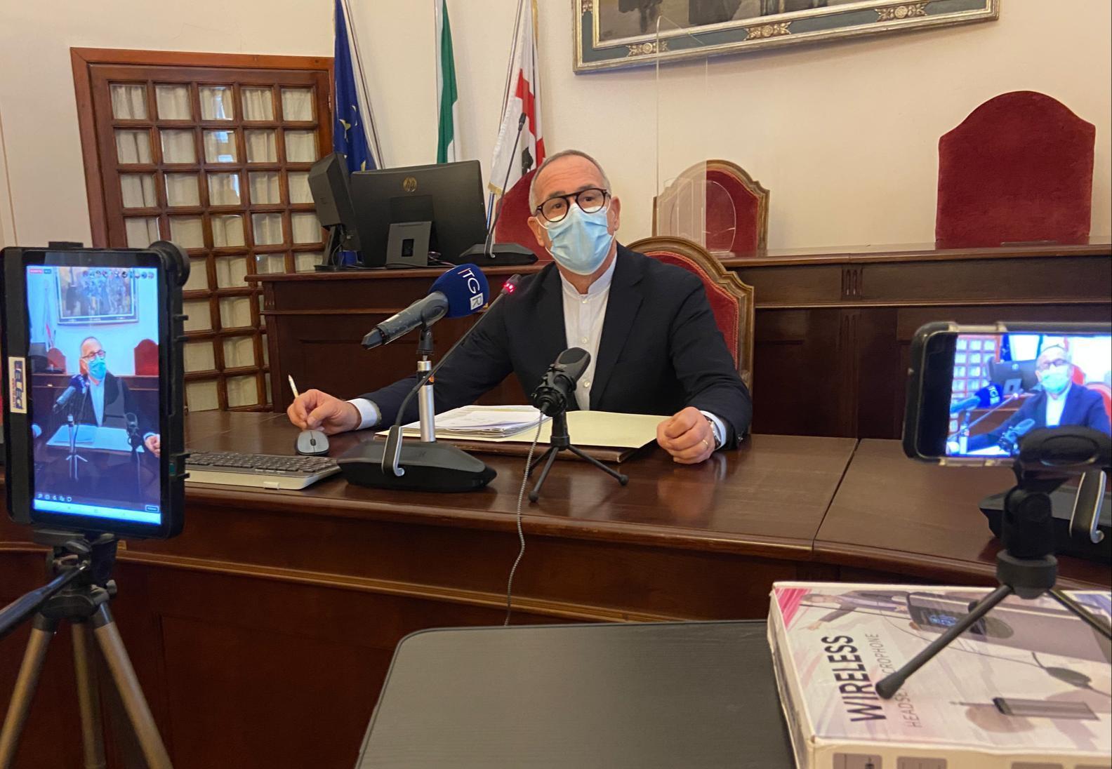 Il sindaco di Sassari Nanni Campus