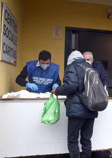 Contro la povertàesenzione mensa, buoni spesa e aiuti per pagare l’affitto 