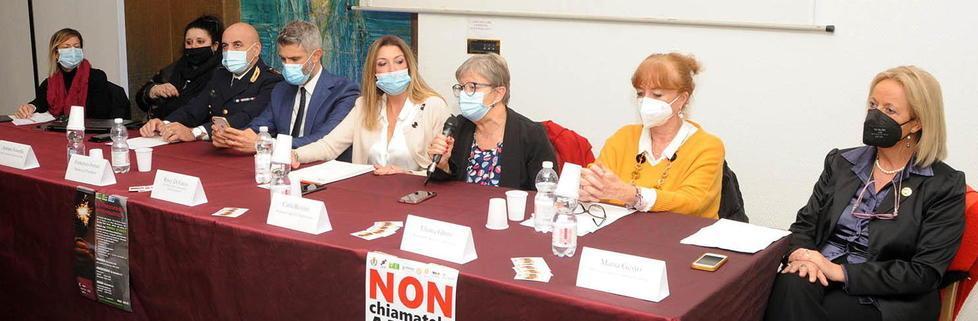 Il convegno sulla violenza contro le donne