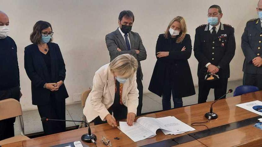 Cresce il bullismo e arriva un nuovo protocollo in classe