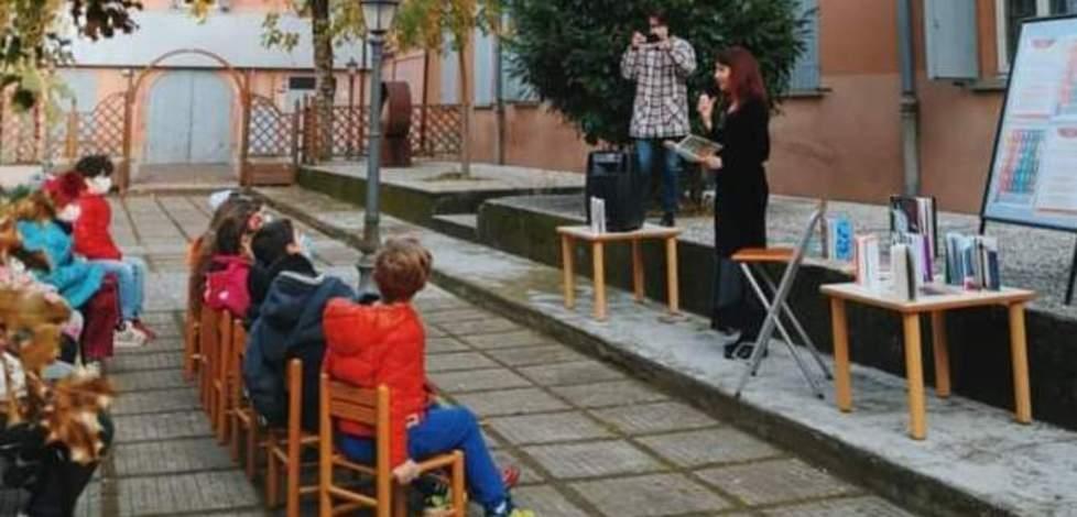 Una nuova panchina per ricordare i diritti dei bambini 