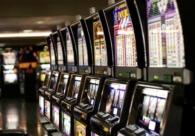 Buttati nel gioco 206 milioni in un anno numeri da record a Calcinaia e Vicopisano 