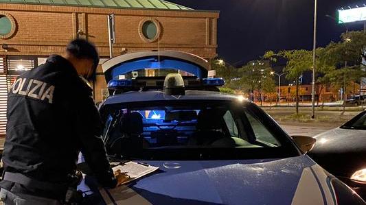 Ferrara, arrestato per maltrattamenti: la polizia applica le nuove norme