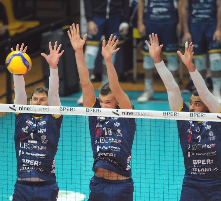 Modena sfida Verona e ritrova Stoytchev 