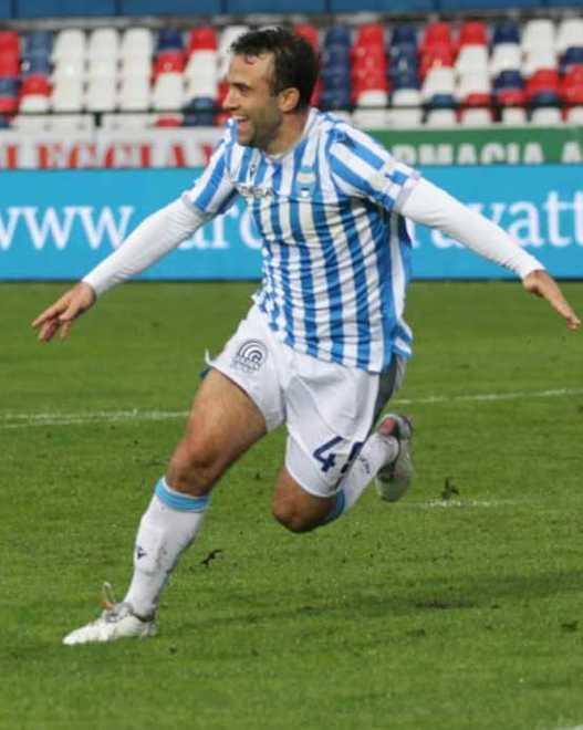 Spal, il magico gol di Rossi sfata un tabù. Vittoria a Cosenza in un giorno speciale 