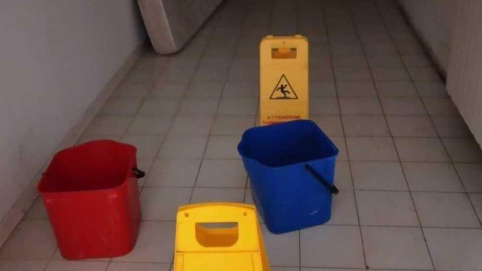 Acqua, muffa e blatte negli alloggi del Poggio «Urgono interventi»