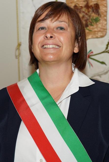 Problema burocratico risolto apre il palasport di Cascine 
