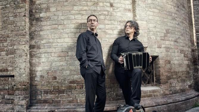 Chitarra e bandoneon per un omaggio al grande tango di Astor Piazzolla