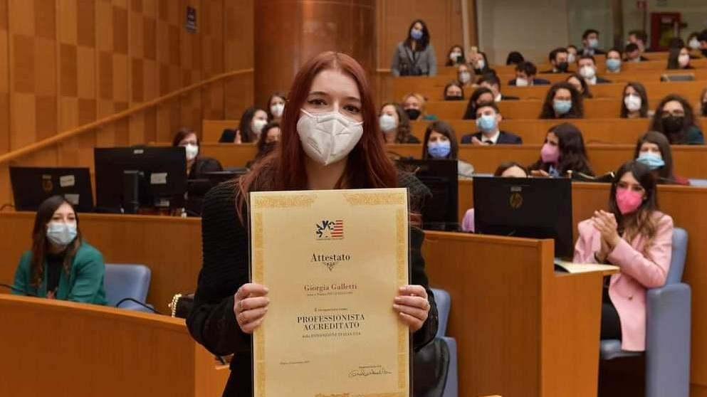 Studentessa premiata alla Camera dei deputati 