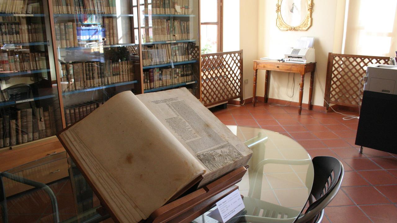 La biblioteca comunale di Sassari