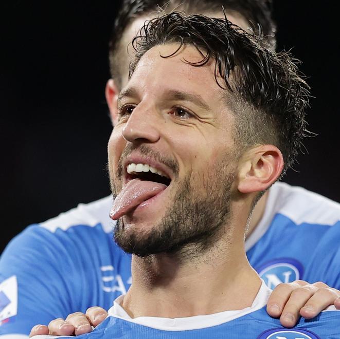 Il Napoli travolge la Lazio