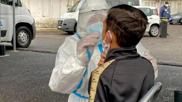Contagi, indice settimanale salito da 72 a 127 casi in soli sette giorni