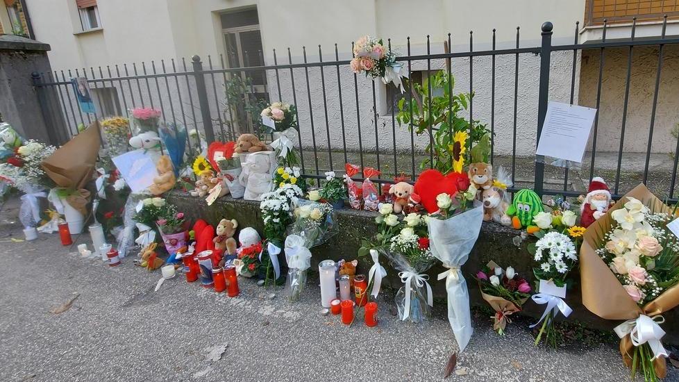 Strage di via Manin: oggi città in lutto e serrande abbassate