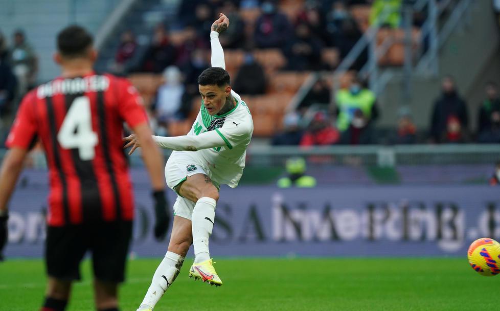 Il Milan va all’arrembaggio però a sparare è il Sassuolo 