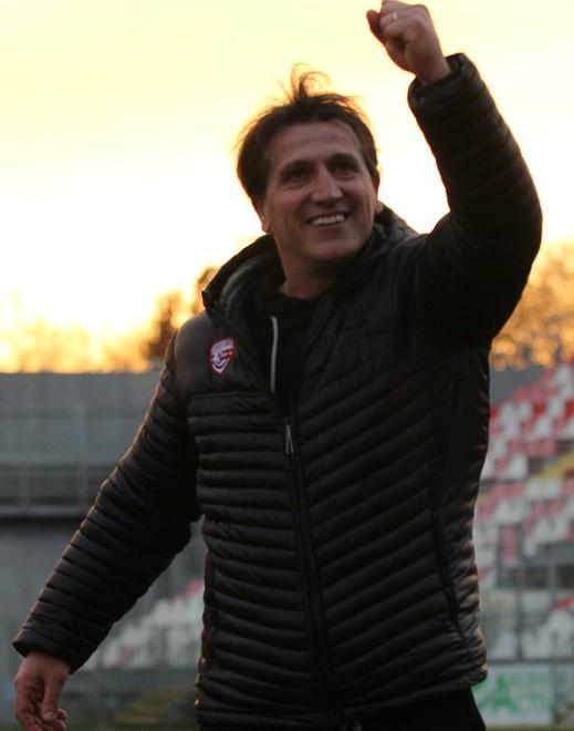 Il Carpi sa soffrire e viene premiato dal gol di Calanca 