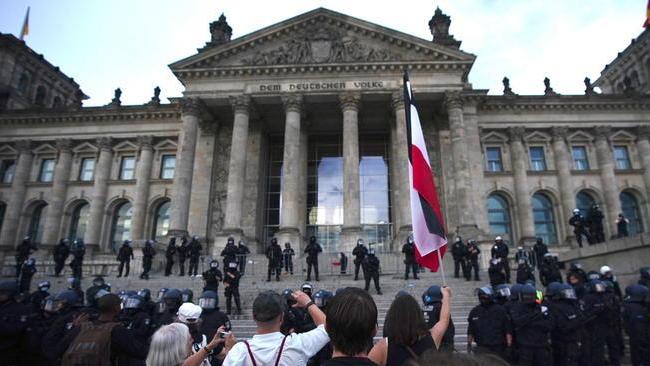 Alta Corte tedesca respinge i ricorsi contro il lockdown