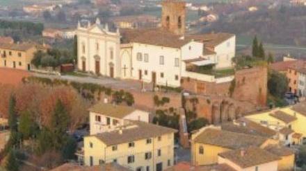 Il pellegrinaggio e una messa per ricordare i morti del Covid
