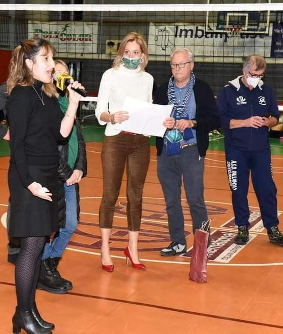 Fgl schierata dalle parte delle donne