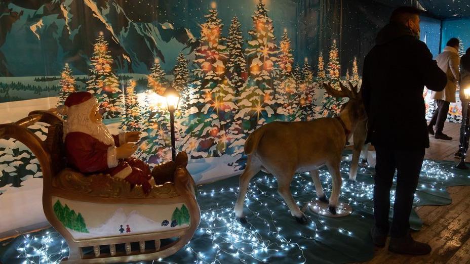 Babbo Natale al Grattacielo È festa con il Winter park