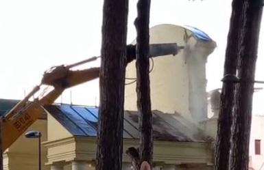Iniziato lo smantellamento di Porta Venezia 